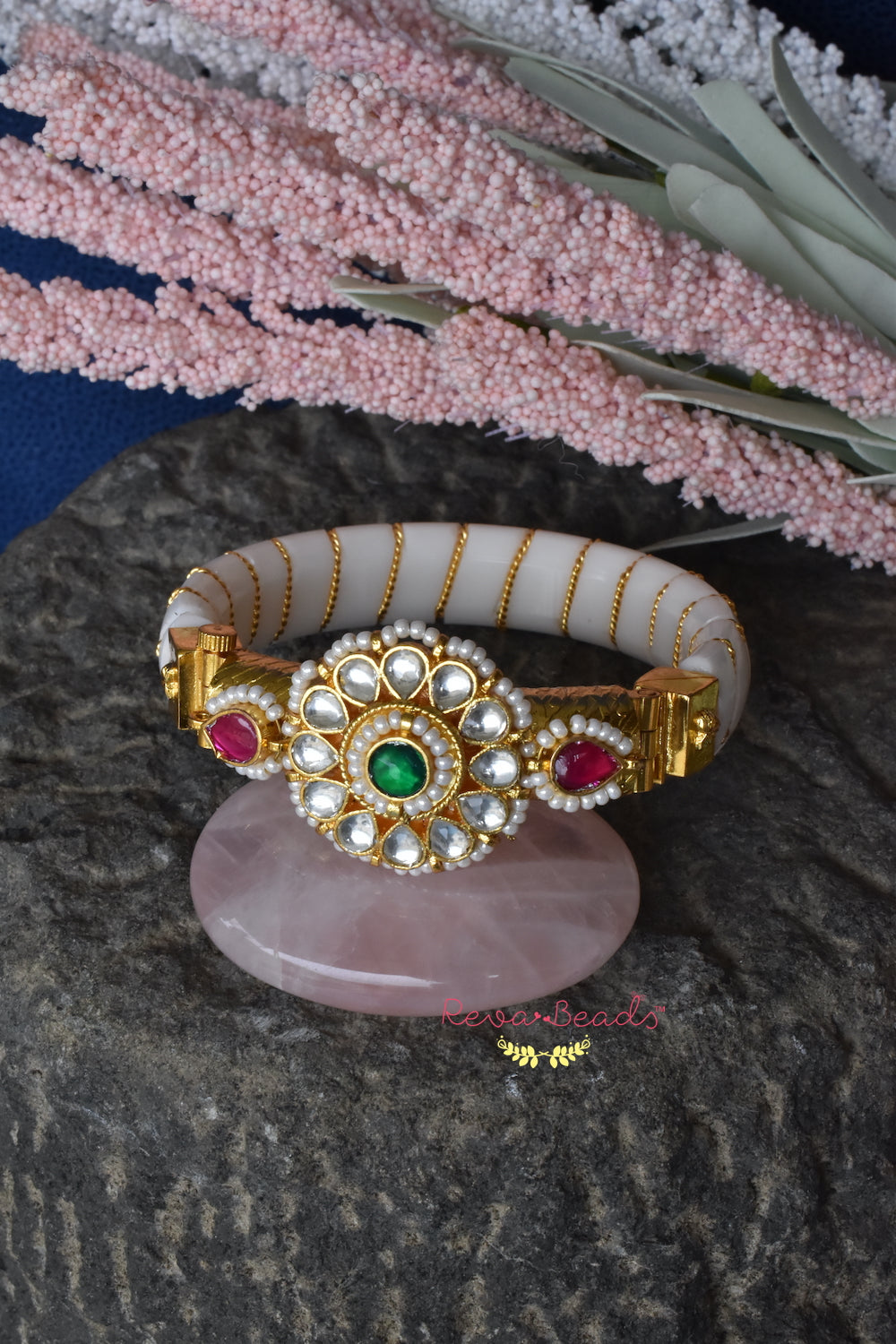 I Jewels Kundan Bracelet with Pearl Chain Ring Handchain Hath phool for  Women (PIJ006LW) (Gold) : Amazon.in: Jewellery