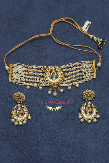 Jadau Kundan Choker Necklace Earrings Set kmchnes220021