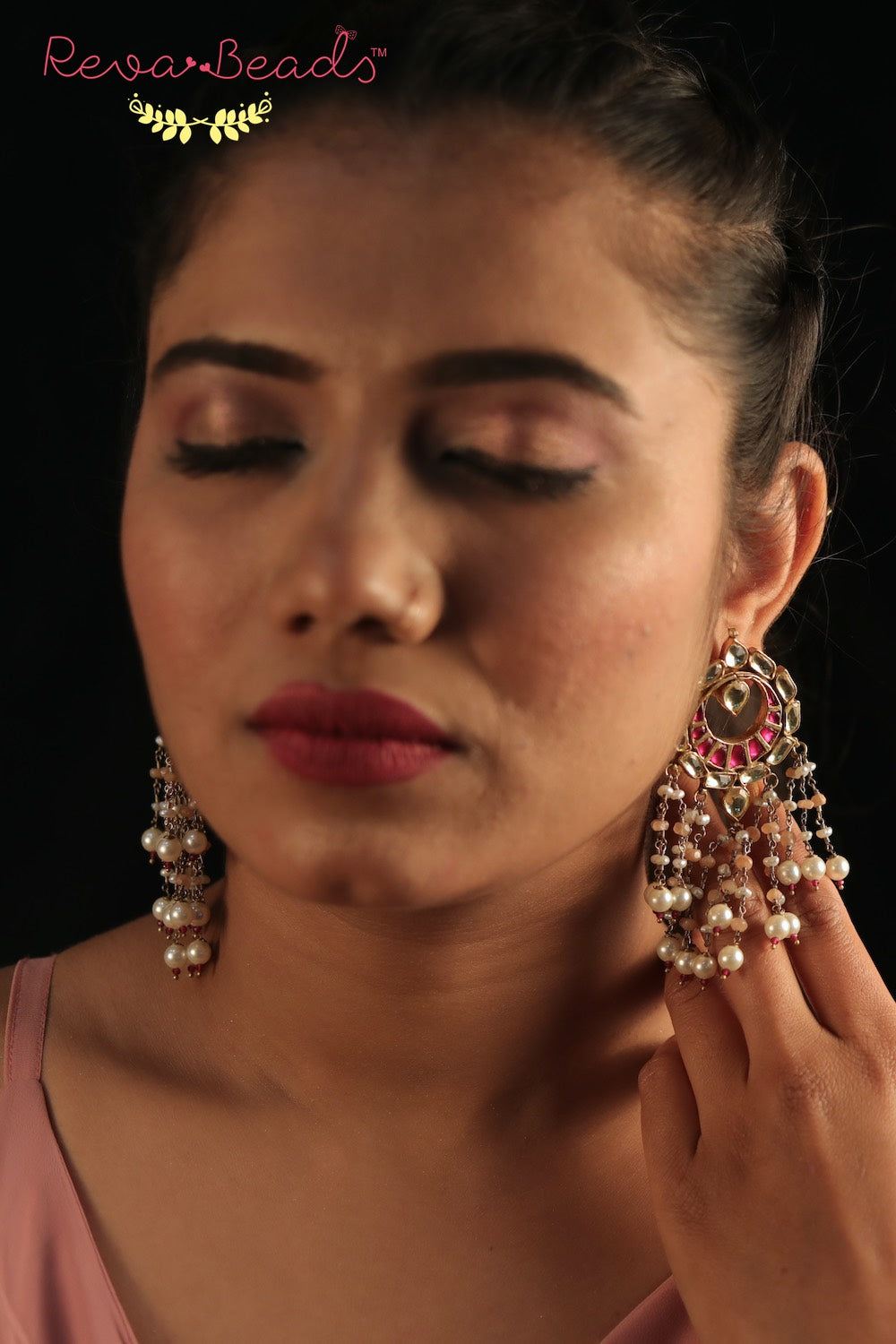 kundan stud earrings