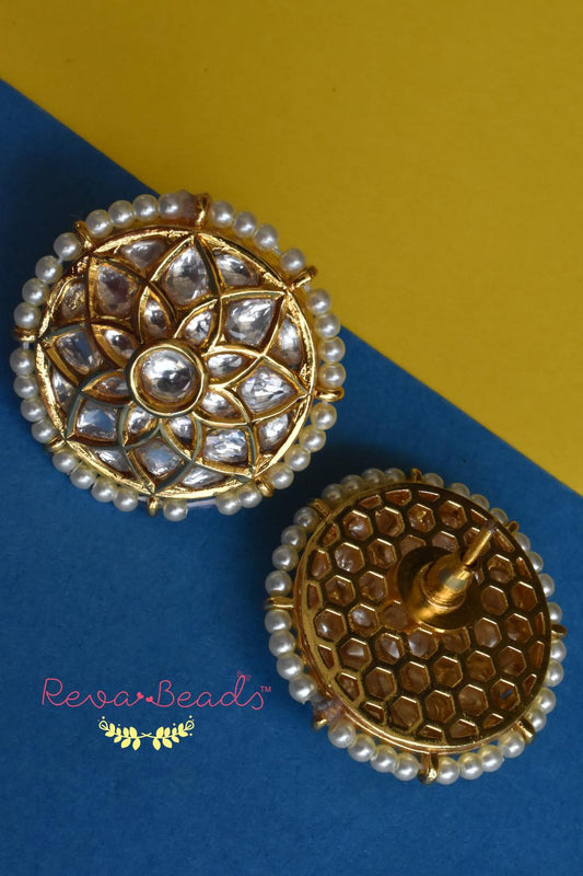 kundan stud earrings