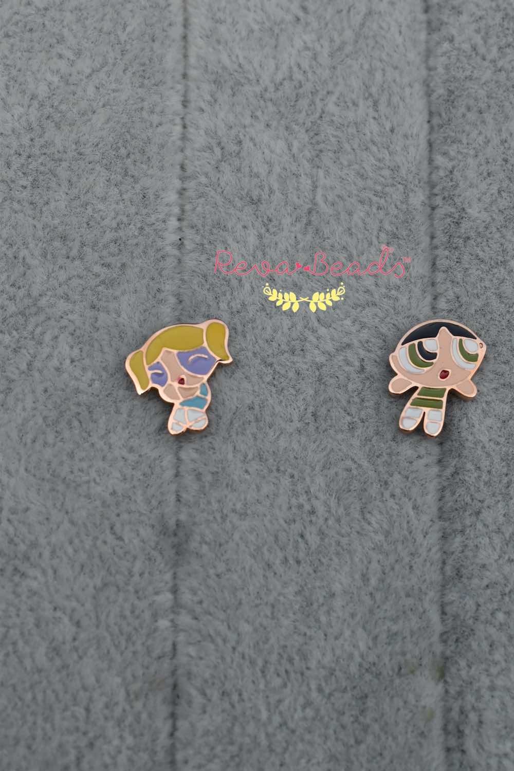 Buy Solid 18k GOLD Earrings Donald Duck Gift Original Looney Tune/girls Earrings  Studs Gold Animal Warner Bros/baptism Gift Girl Cartoon Earring Online in  India - Etsy