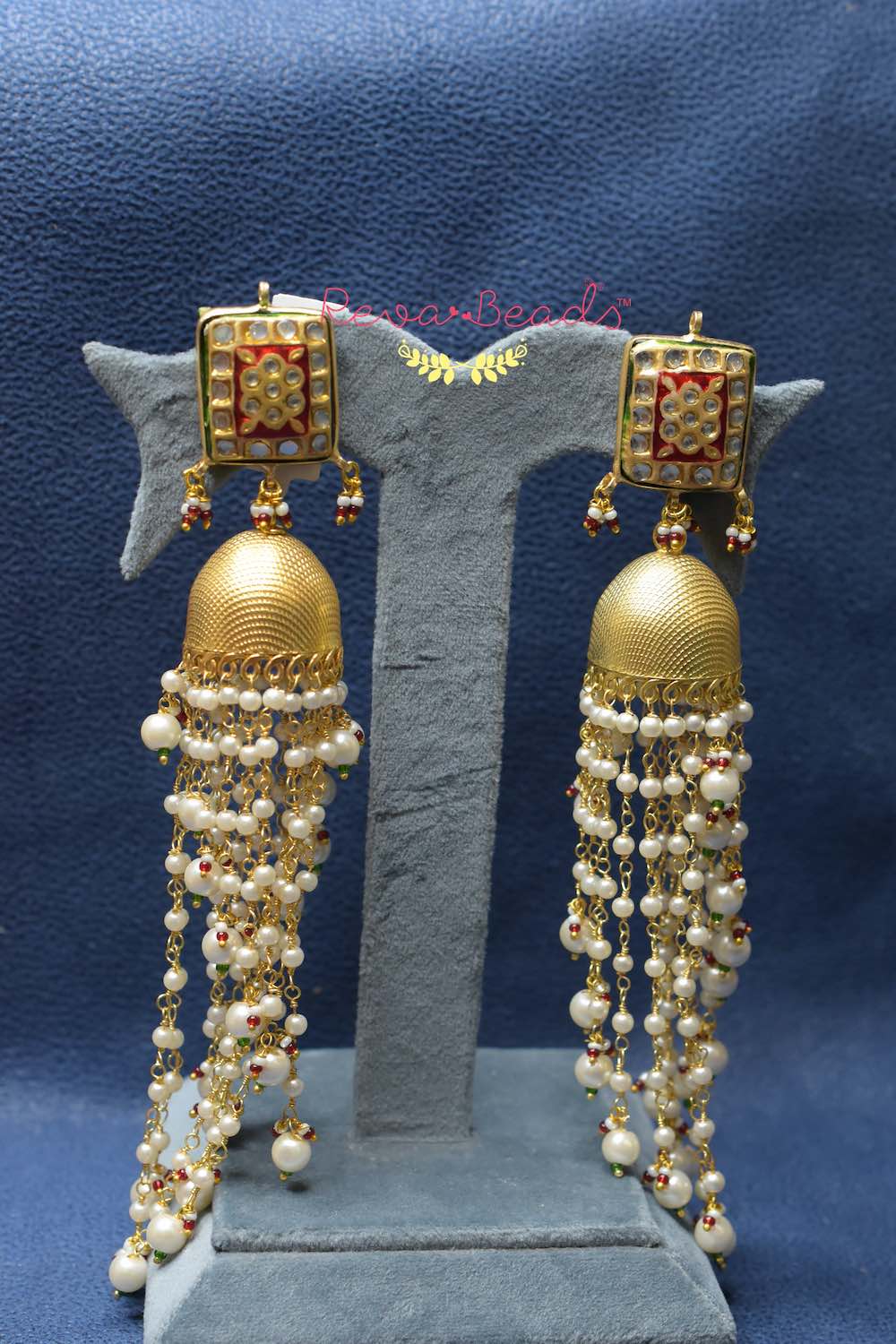 red jhumkas