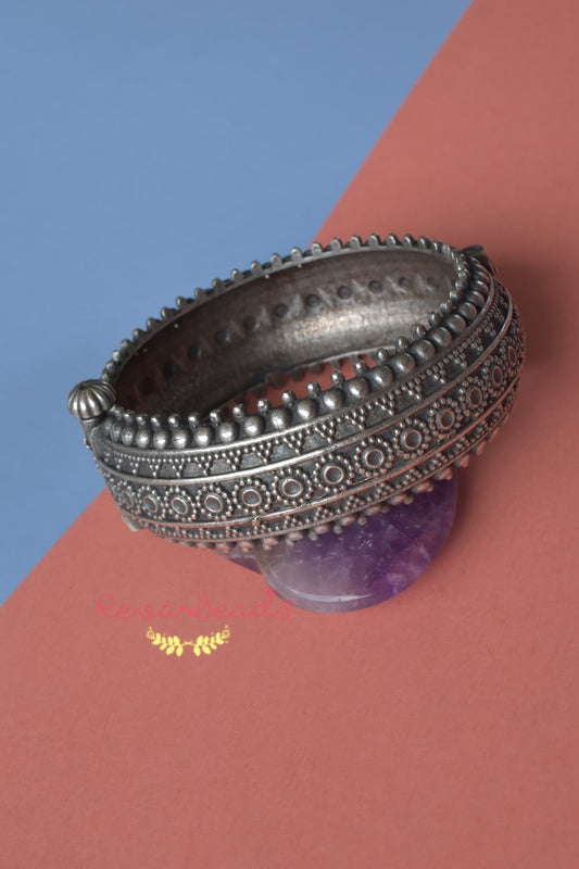 openable silver bangle